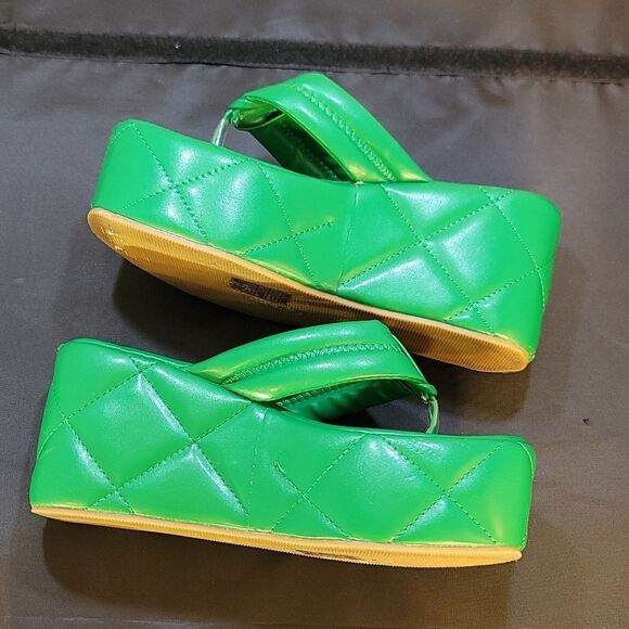 SO ME CHUNKY PLATFORM TOE POST SANDALS - Picture 11 of 14